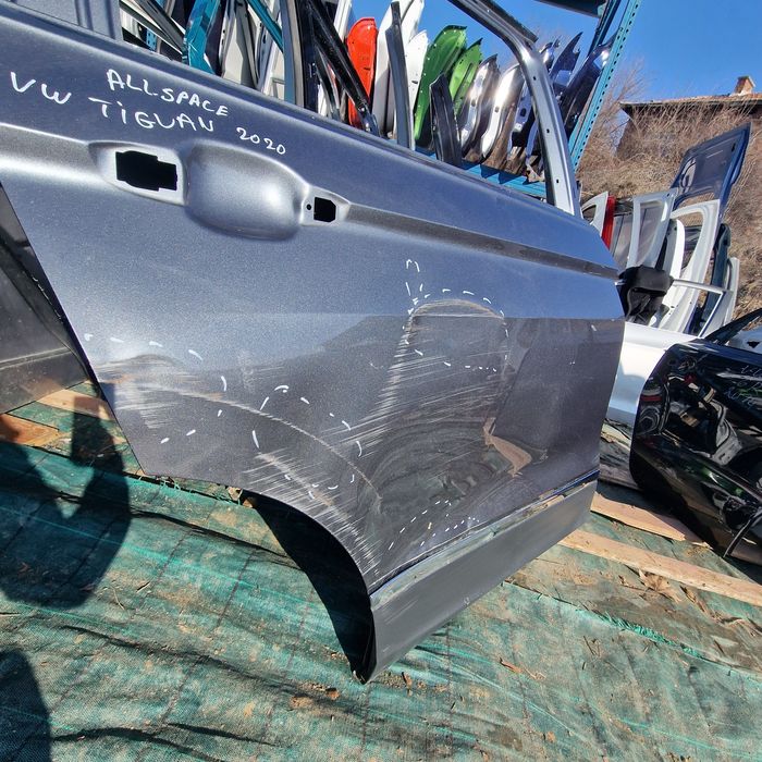 VW Tiguan Allspace 2020 задна дясна 5NL833312 2бр.