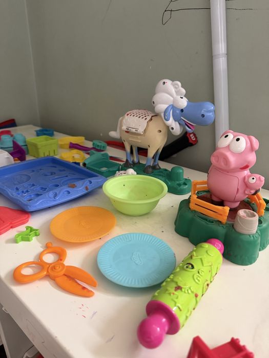 Набор для игры с пластилином Play Doh