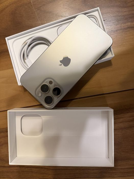 Iphone 15 pro max 256GB