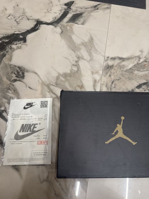 Nike Air Jordan black