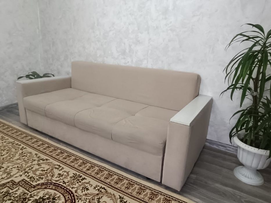 Диван доя гостиной