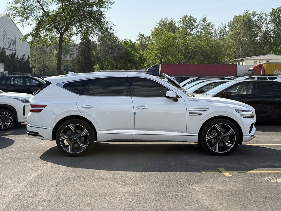 Genesis GV80 2.5L 2025 В наличии