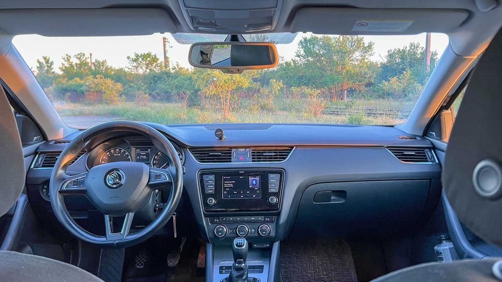 SKODA Octavia 2013 — imagine 3