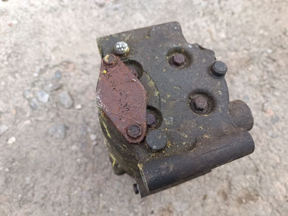 Compresor AC pentru Ford Fiesta 2000-2008