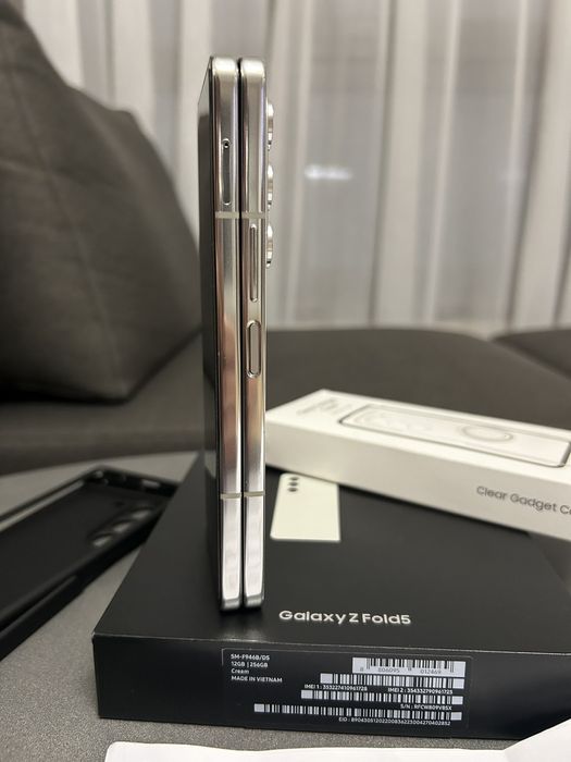 Samsung Z Fold 5 256GB 5G CREAM F946 Гаранция