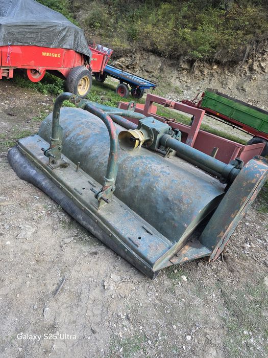 Tocatoare resturi vedetale