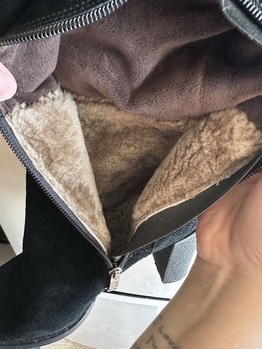Продам зимние сапоги