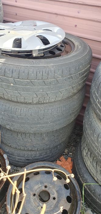 Cauciucuri cu jante 195 60 R16 C