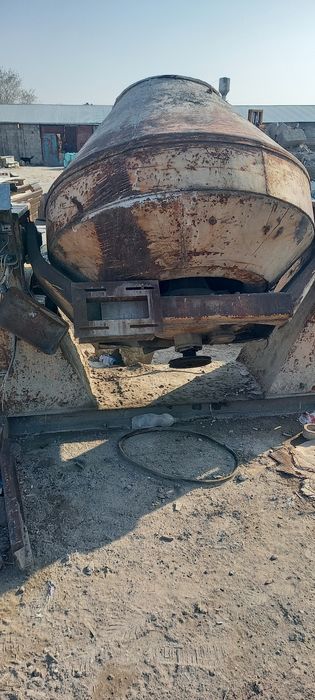 Бетономешалка груша