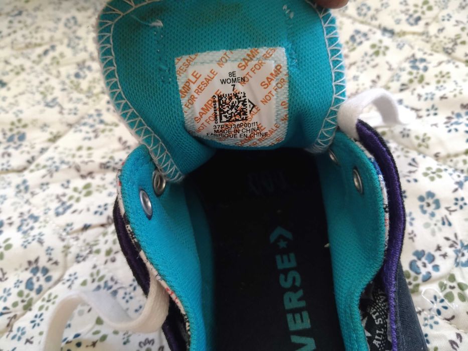 Converse - оригинални кецове номер 37.5