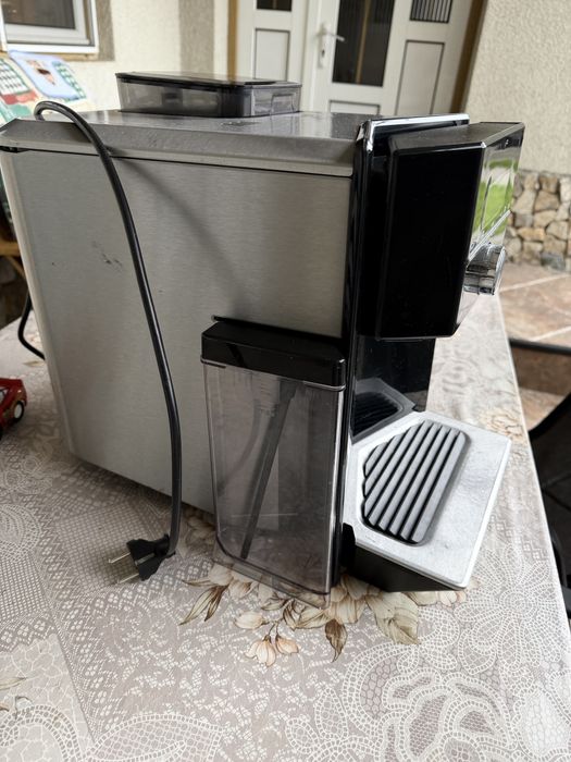 Expresor Siemens EQ9 nu functioneaza functia de lapte