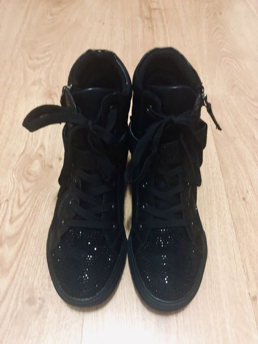 Дамски боти, обувки с камъчета Paolo Botticelli