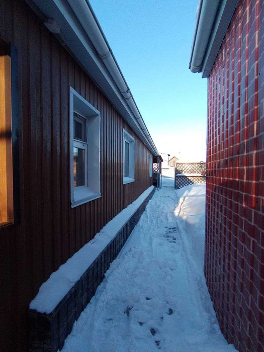 Продам дом с гаражом