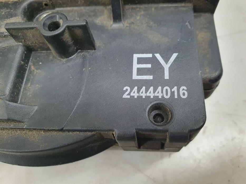 Broasca usa dreapta fata 24444016 Opel Astra G [1998 - 2009]