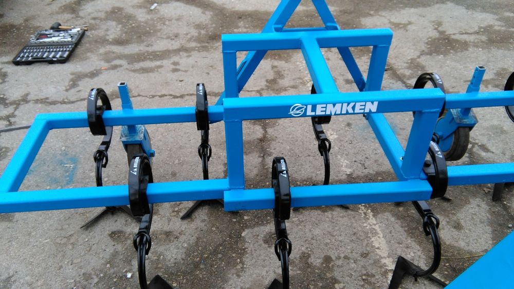 Култиватор за слята повърхност  и лавандула