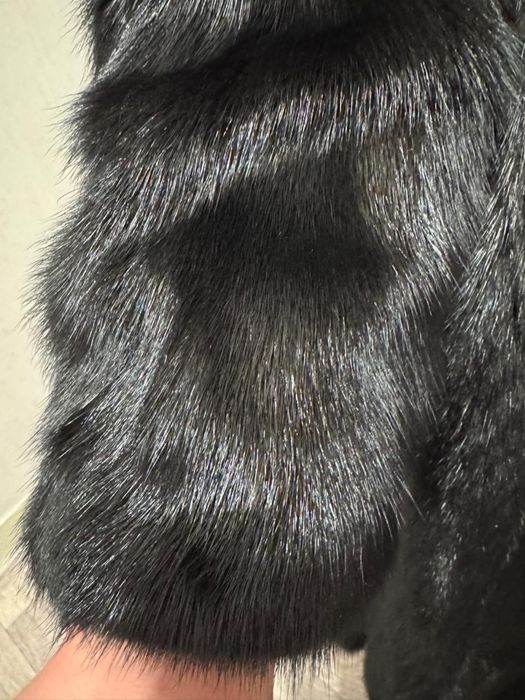 Продам норковую шубу