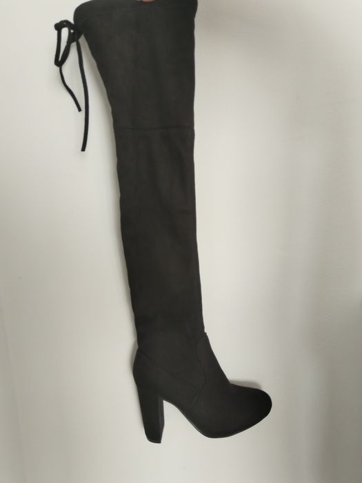 Ботуши - чизми от велур.