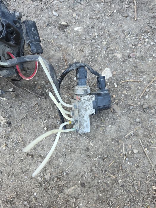 Клапан за предни възглавници на Mercedes W211