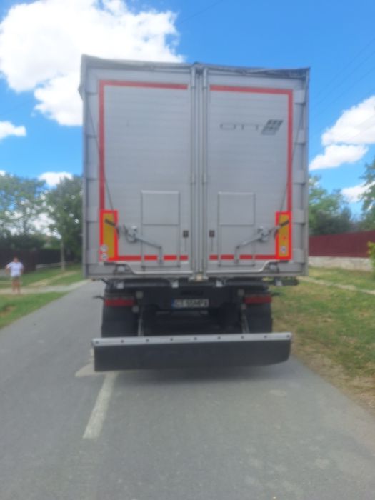 De vânza scania +semiremorca