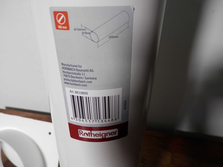 Tubulatură din plastic albă pentru hotă