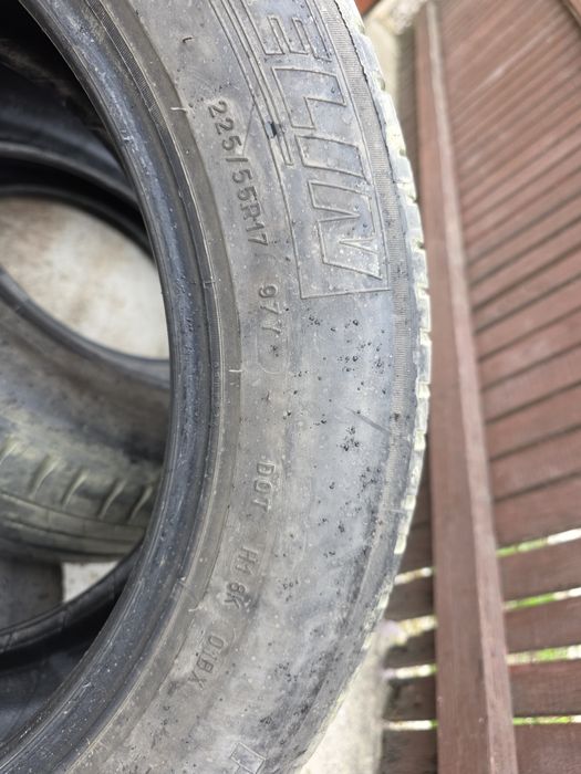 Anvelope Michelin vara  225/55R17