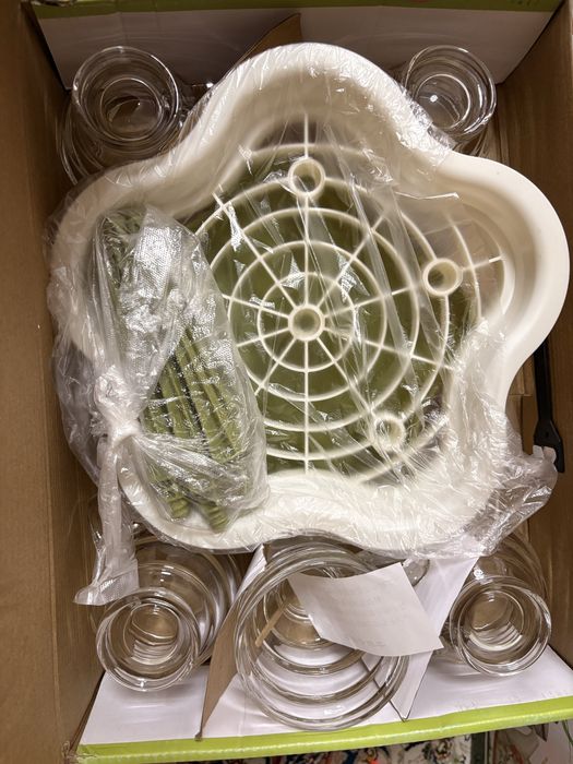 Стаканы на подставке