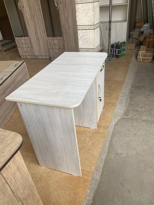 Письменный  Стол от производителя