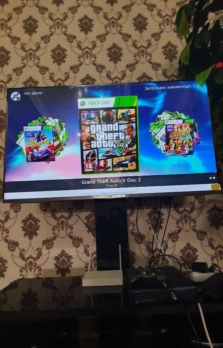 Xbox 360 sotiladi 24 ta oyin bor