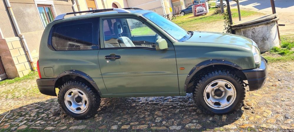 Suzuki grand vitara