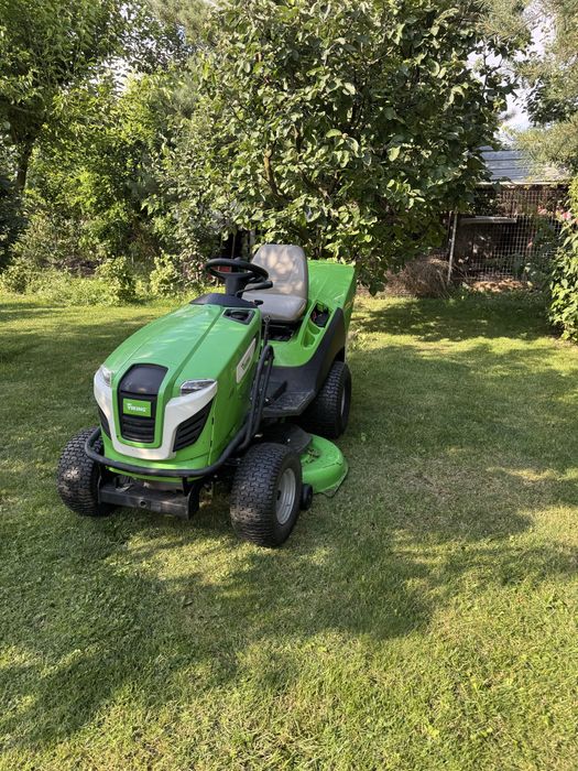 Tractoras tuns iarba/gazon Viking Stihl ca nou