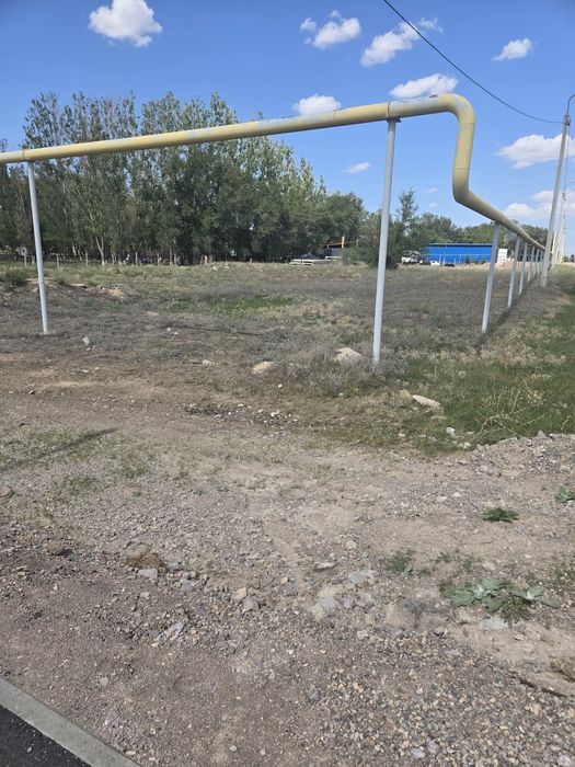 Продам участок 10 соток в центре