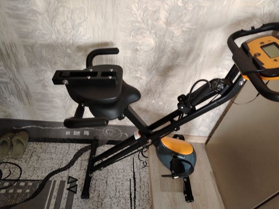 Продам велотренажёр Genau