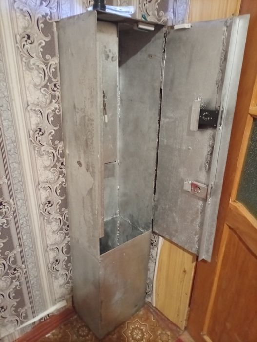 Сейф с сигнализацией