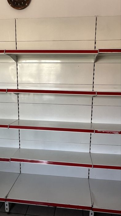 Стеллаж пристенный