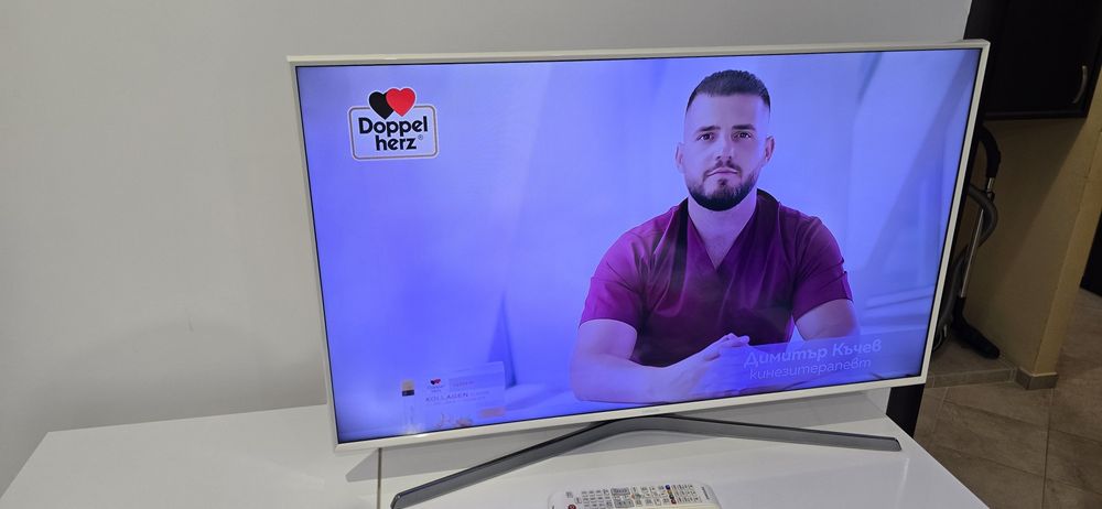 Samsung UE40J5510AW(бял)