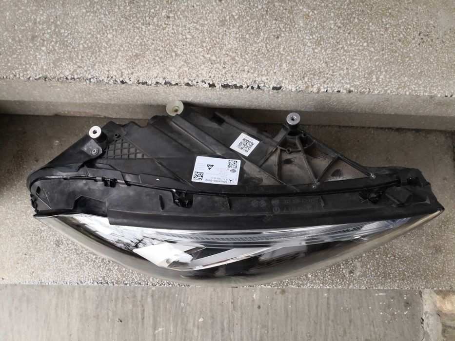 Фар Мерцедес А класа W177 десен/Фар Mercedes W177 MULTIBEAM LED