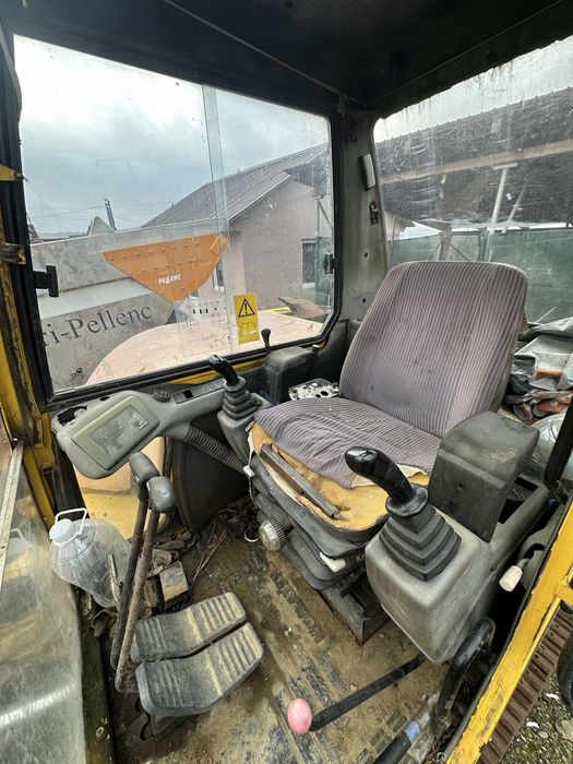 Excavator 7.5 tone KOMATSU PC75 fabricatie 2002