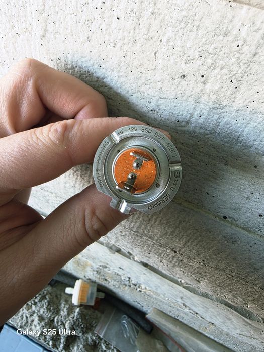 Лед крушки за автомобили