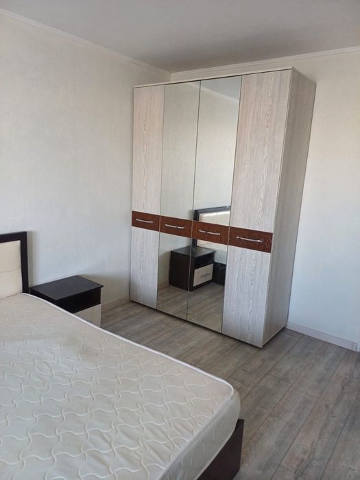 сдам 2х комнатную квартиру