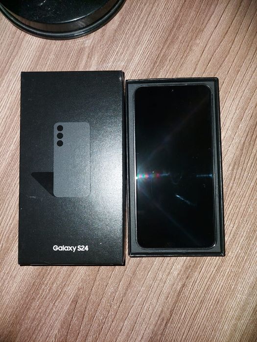 Продам или обменяю s24