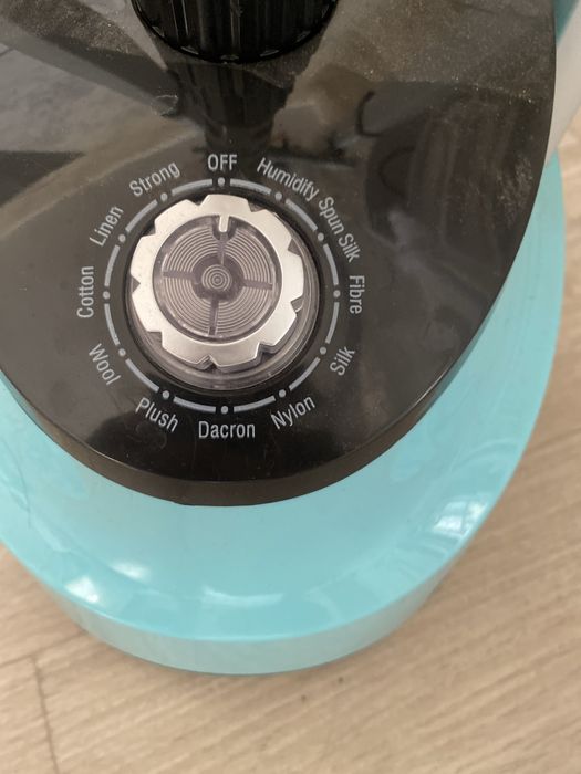 тік тұрған үтік (вертикальный отпариватель)