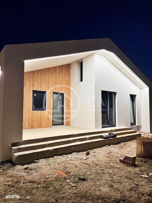 Casa de vanzare cu 4 camere in Santandrei, Bihor