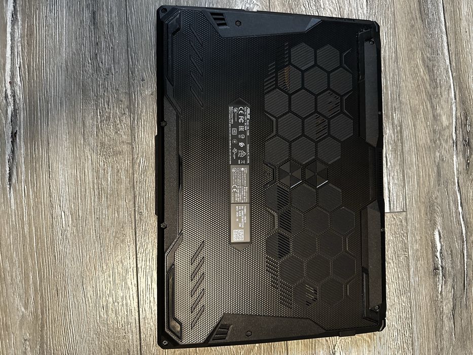 ASUS TUF Gaming A15 – Ryzen 7 4800H / GTX 1660 Ti / 16GB RAM / SSD 512GB
