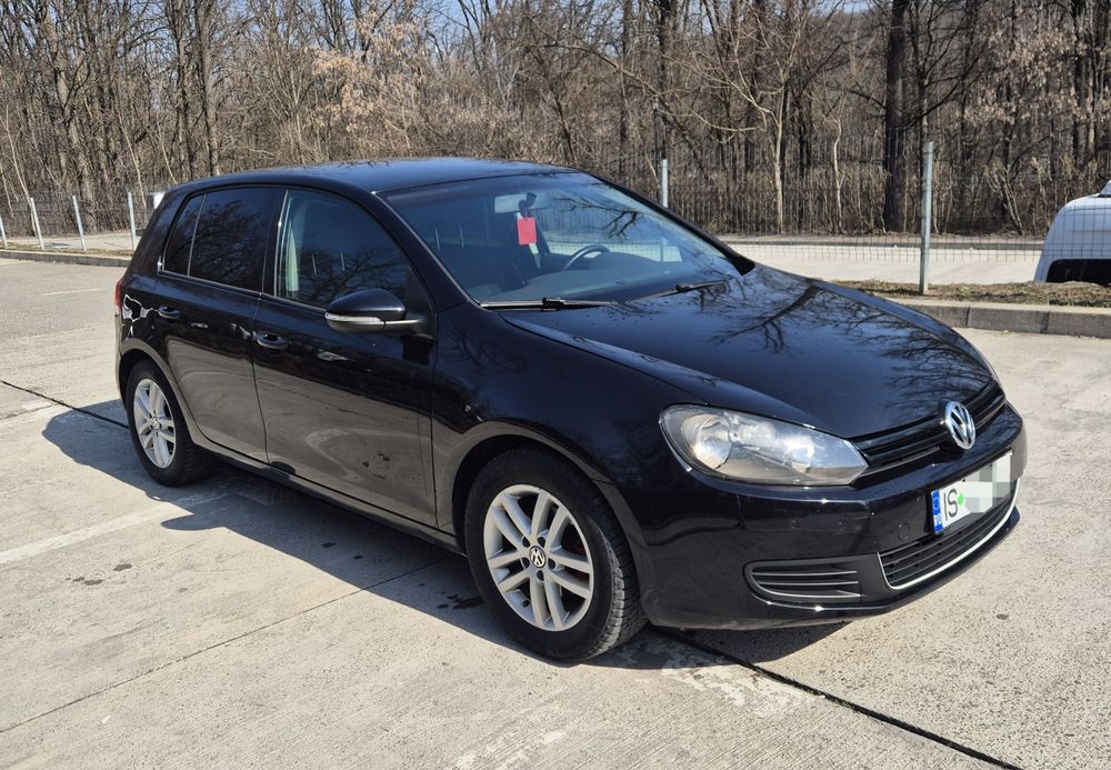 Vw Golf 6 hatchback 1.6 tdi 2010 Interior Alcantara
An fabricație 20
