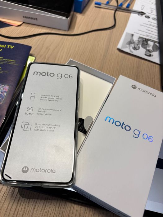 Продавам чисто нов Motorola Moto G06 – 256 GB