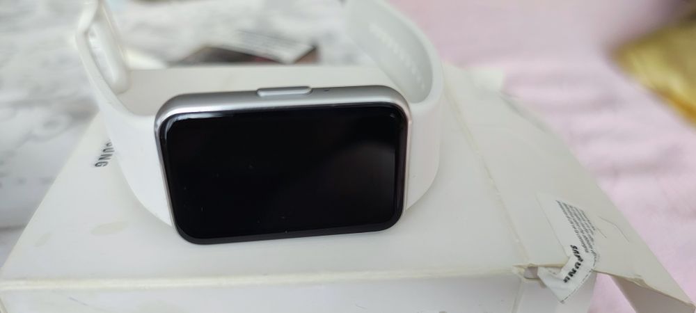Huawei GT 3 и Самсунг fit 3