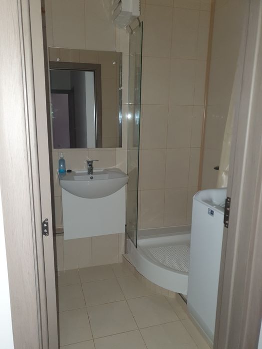 Inchiriez apartament 2 camere