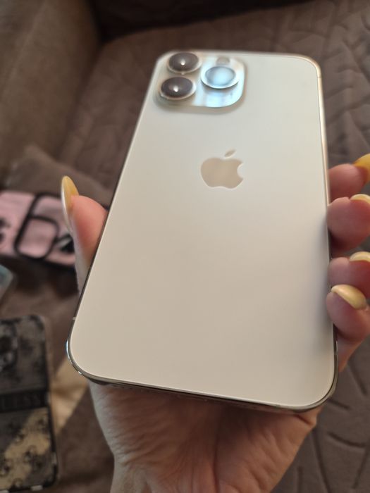 Комплект 13 pro и apple watch