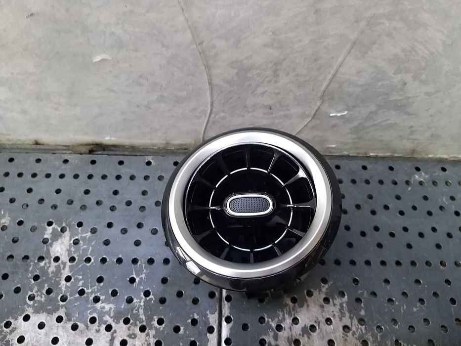 Grila ventilatie bord dreapta mercedes b class w247 a24783012017q57 t160723100