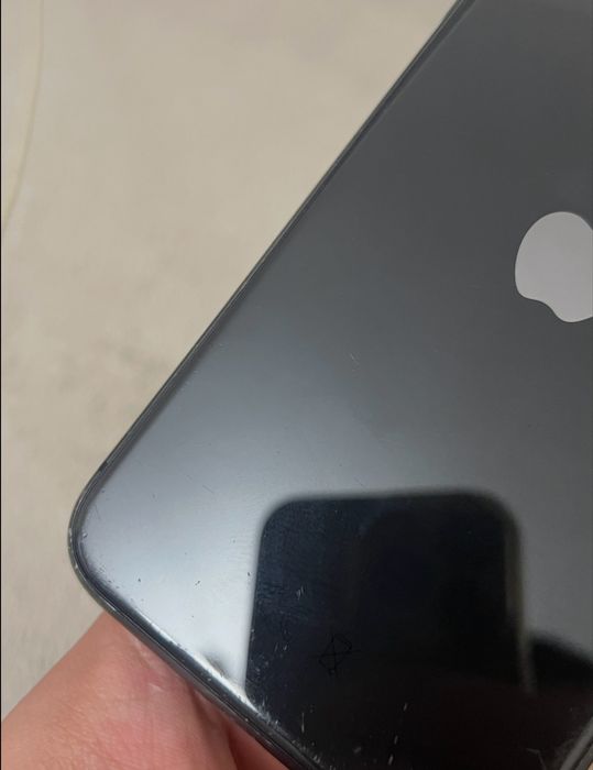 IPhone 11 за части